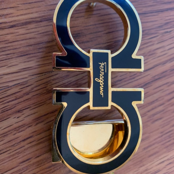 Salvatore Ferragamo - Picture 3 of 8